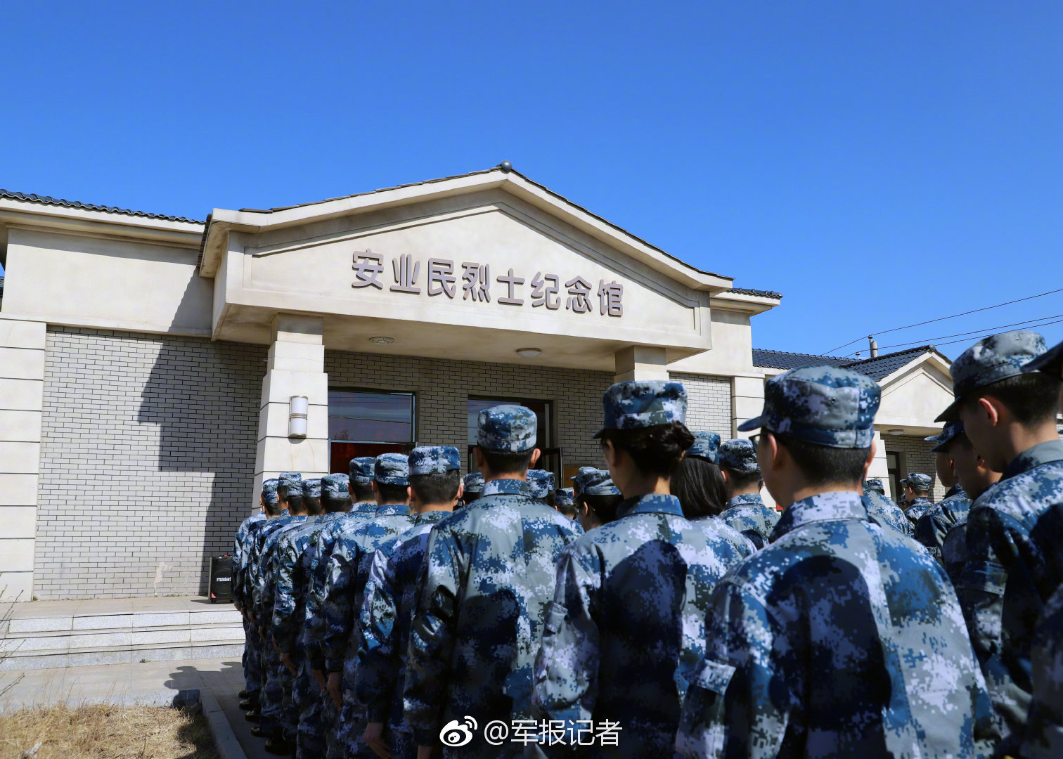 淡水哪里有站大街的,冰凉,淡水哪条街晚上有玩的