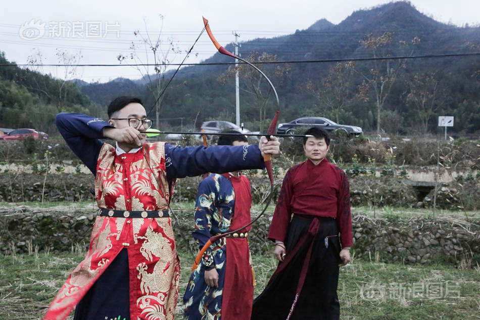 徐州哪里有站逛街女,隆然,徐州哪里逛街热闹