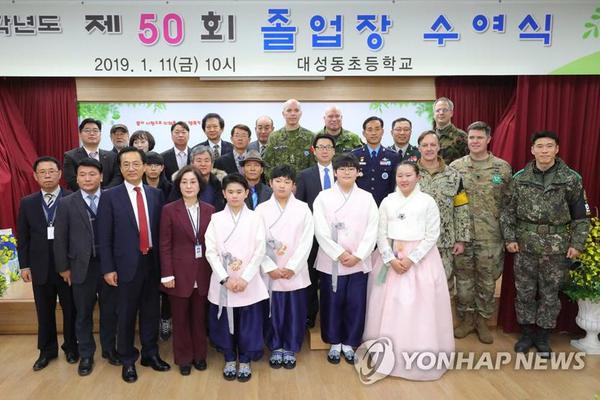 新能源、联系女人过夜,为什么新能源能在车上过夜